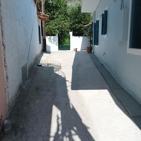 Apartment Rustico Epidaurus Exterior photo